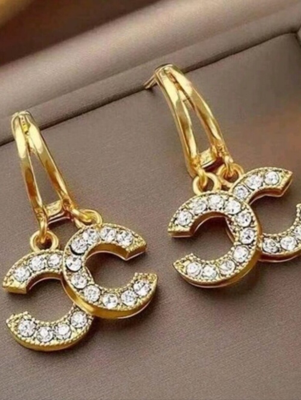 Luxury Style Earrings - Picture 7 of 7